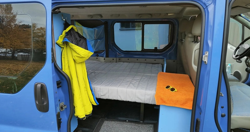 Renault Trafic cena 27777 przebieg: 283800, rok produkcji 2004 z Ropczyce małe 352